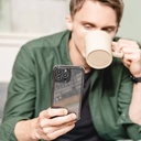 Apple iPhone 13 Uyumlu Kılıf Anti-Mikrobiyal Şok Önleyicili Şeffaf Lisanslı Switcheasy Alos Kapak