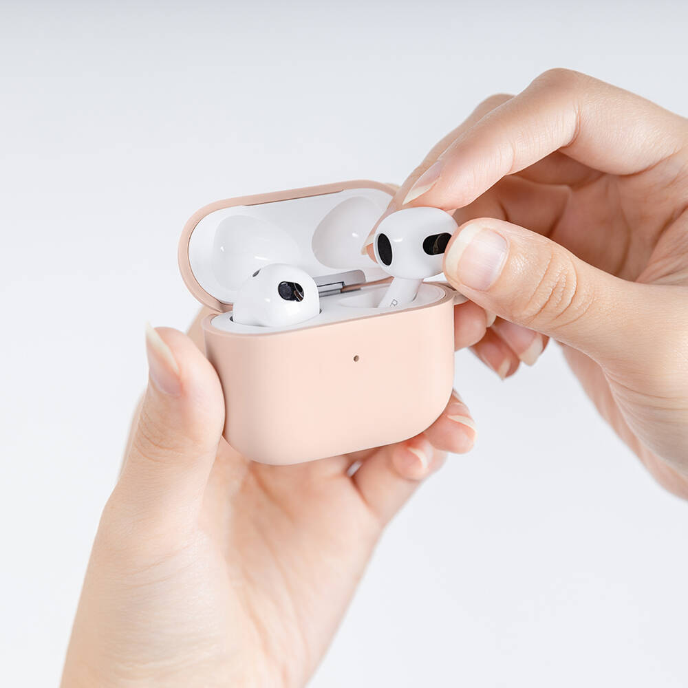 Apple Airpods 3. Nesil Uyumlu Kılıf Yumuşak Dokunuşlu Likit Silikon Tasarımlı Lisanslı Switcheasy Skin Kapak - 21