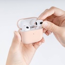 Apple Airpods 3. Nesil Uyumlu Kılıf Yumuşak Dokunuşlu Likit Silikon Tasarımlı Lisanslı Switcheasy Skin Kapak