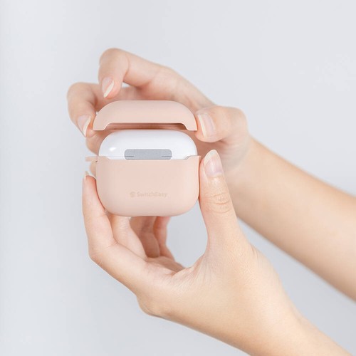 Apple Airpods 3. Nesil Uyumlu Kılıf Yumuşak Dokunuşlu Likit Silikon Tasarımlı Lisanslı Switcheasy Skin Kapak