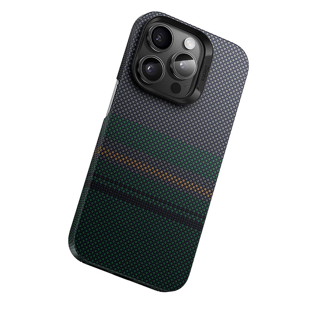 Apple iPhone 15 Pro Max Uyumlu Kılıf Magsafe Şarj Özellikli Karbon Fiber Tasarımlı Benks Aurora ArmorAir Kevlar Kapak - 1