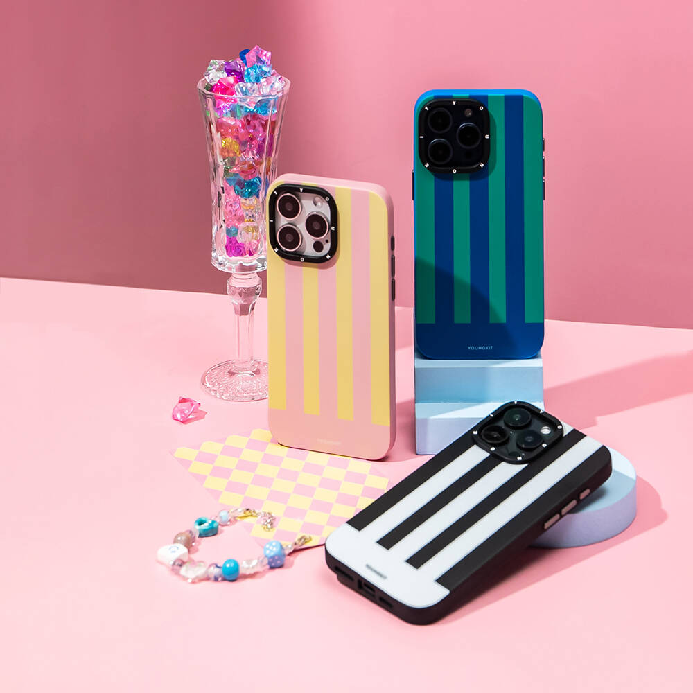 Apple iPhone 15 Pro Uyumlu Kılıf Magsafe Şarj Özellikli Youngkit Striped Piano Keys Serisi Kapak - 10