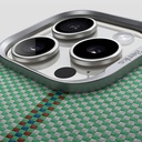 Apple iPhone 16 Pro Kılıf Magsafe Şarj Özellikli Karbon Fiber Tasarımlı Benks Passion Green ArmorAir Kevlar Kapak - 8