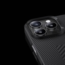 Apple iPhone 16 Pro Max Kılıf Magsafe Şarj Özellikli Karbon Fiber Benks Montage ArmorAir Kevlar Kapak - 5