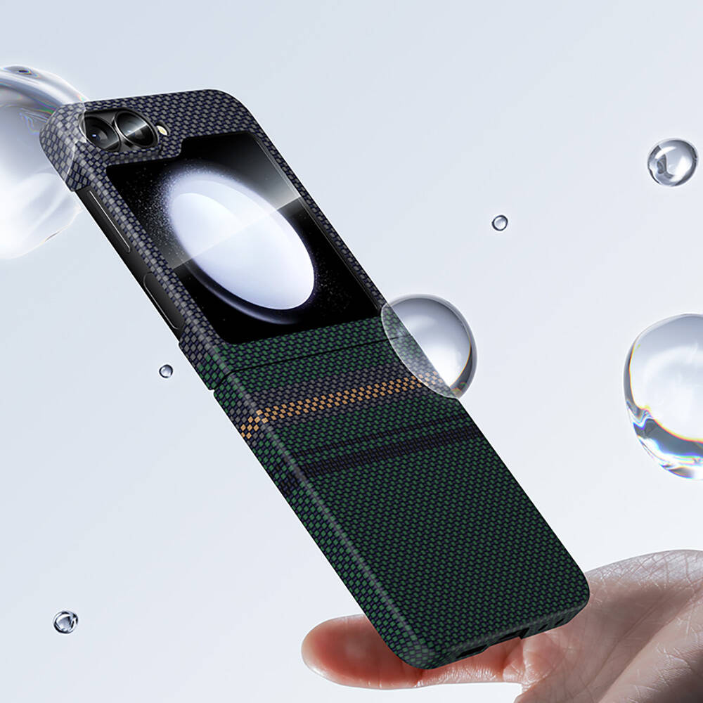 Samsung Galaxy Z Flip 6 Uyumlu Kılıf Karbon Fiber Tasarımlı Benks Aurora ArmorAir Kevlar Kapak - 10