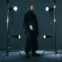 Apple iPhone 16 Pro Uyumlu Kılıf Skinarma Magsafe Şarj Özellikli Teknoloji Desenli Standlı Helio Kapak - 7