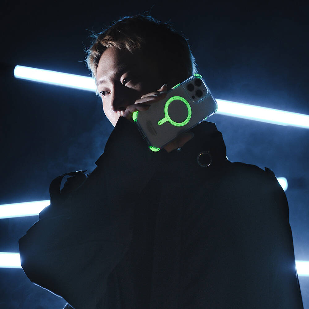 Apple iPhone 16 Plus Uyumlu Kılıf SkinArma Şeffaf Airbag Tasarımlı Magsafe Şarj Özellikli Saido Nightglow Kapak - 5