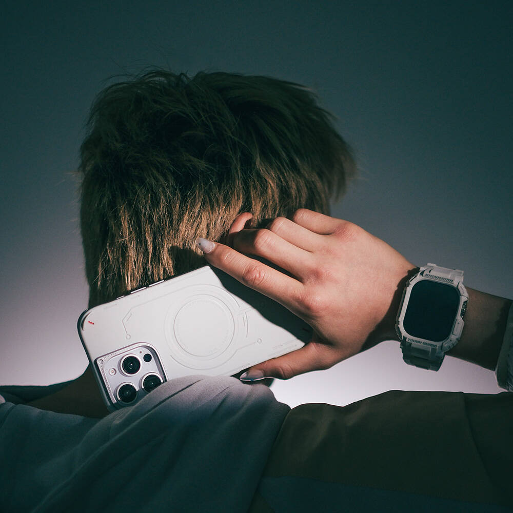 Apple iPhone 16 Pro Max Uyumlu Magsafe Şarj Özellikli Metal Kamera Çerçeveli Skinarma Mecha Serisi Kapak - 2