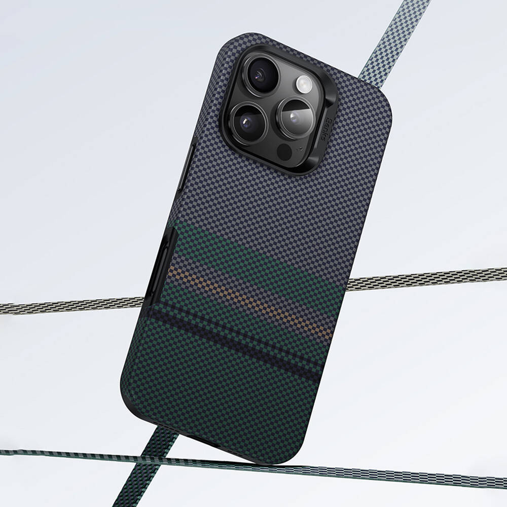 Apple iPhone 16 Pro Uyumlu Kılıf Magsafe Şarj Özellikli Karbon Fiber Tasarımlı Benks Aurora ArmorPro Kevlar Kapak - 7