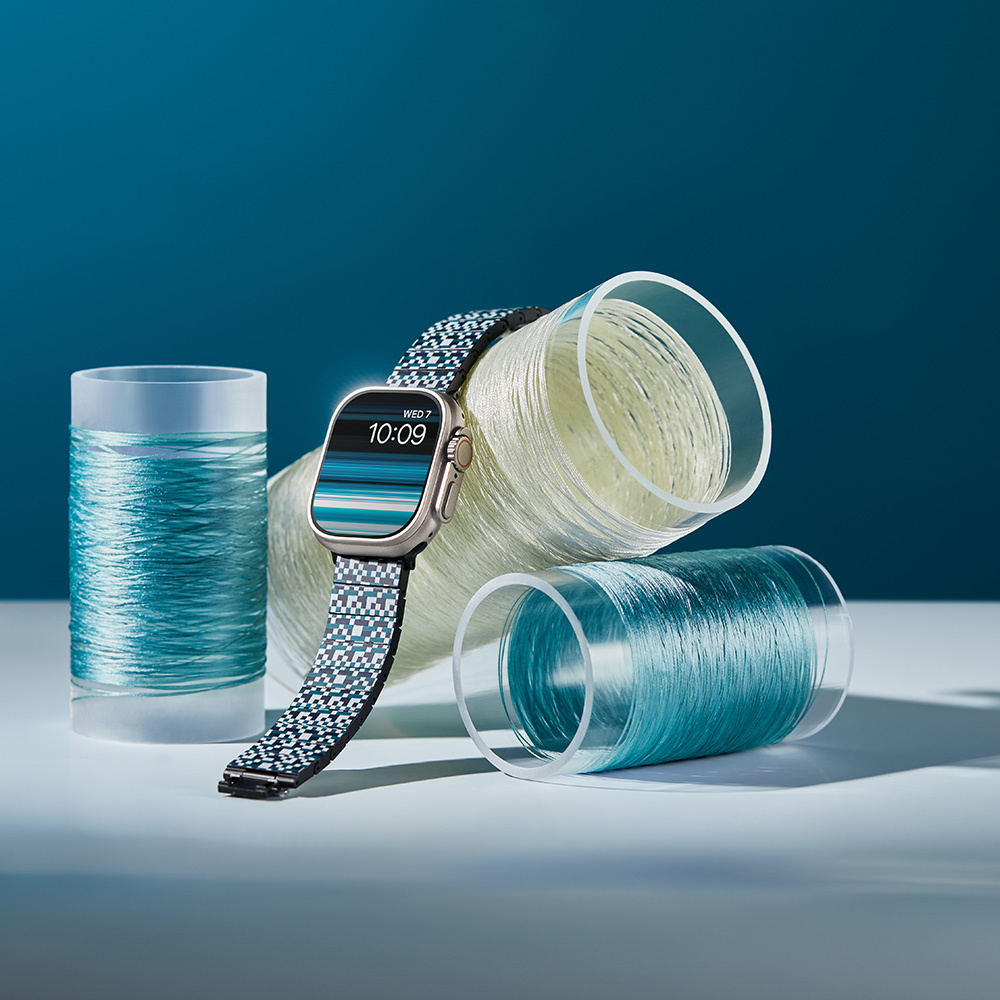 Apple Watch Serisi Uyumlu Aramid Fiber ve Karbon Fiber Pitaka Dreamland ChromaCarbon Serisi Mosaic Universal Kordon - 5