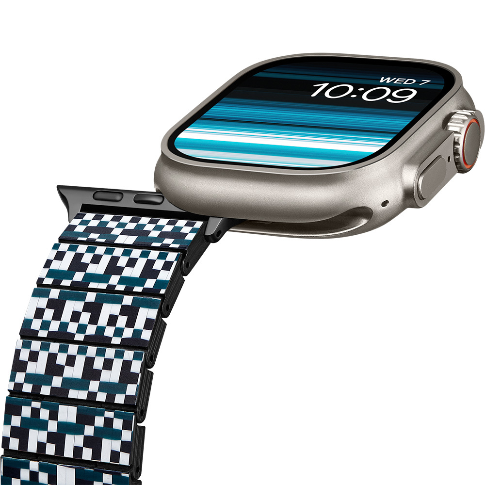 Apple Watch Serisi Uyumlu Aramid Fiber ve Karbon Fiber Pitaka Dreamland ChromaCarbon Serisi Mosaic Universal Kordon - 22