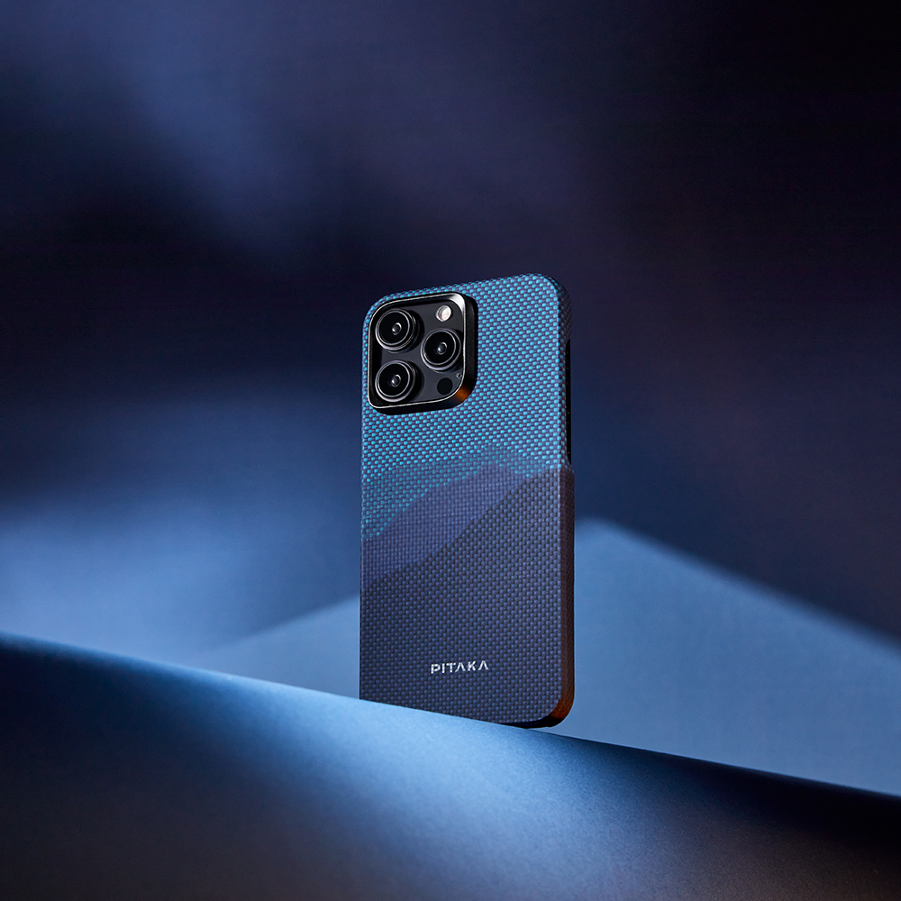Apple iPhone 15 Pro Uyumlu Kılıf Magsafe Şarj Özellikli Aramid Fiber Pitaka Tactile Woven Starpeak Serisi Over The Horizon Kapak - 14