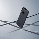 Apple iPhone 15 Pro Max Uyumlu Kılıf Magsafe Şarj Özellikli 600D Aramid Fiber Pitaka Ultra-Slim Classic Serisi Black-Grey Twill Kapak - 13