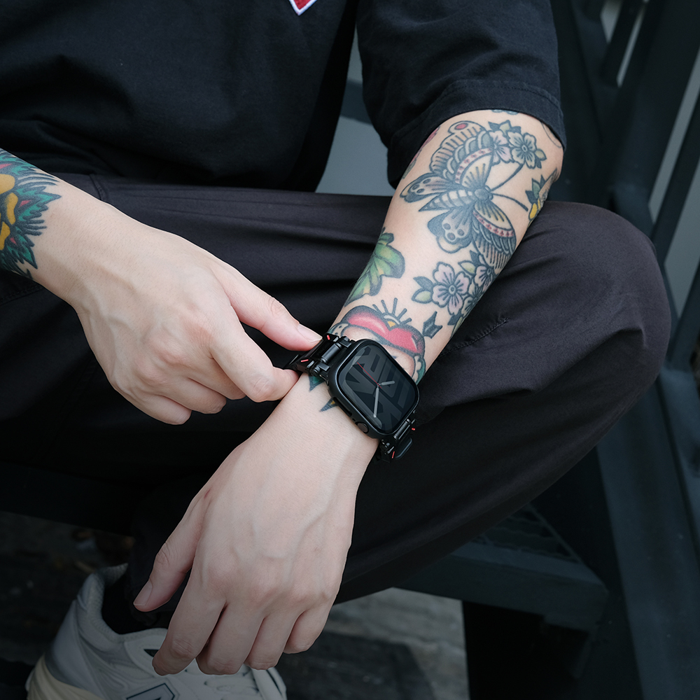 Apple Watch 10 42mm SkinArma Gado Sert Silikon Kasa ve Ekran Koruyucu - 1