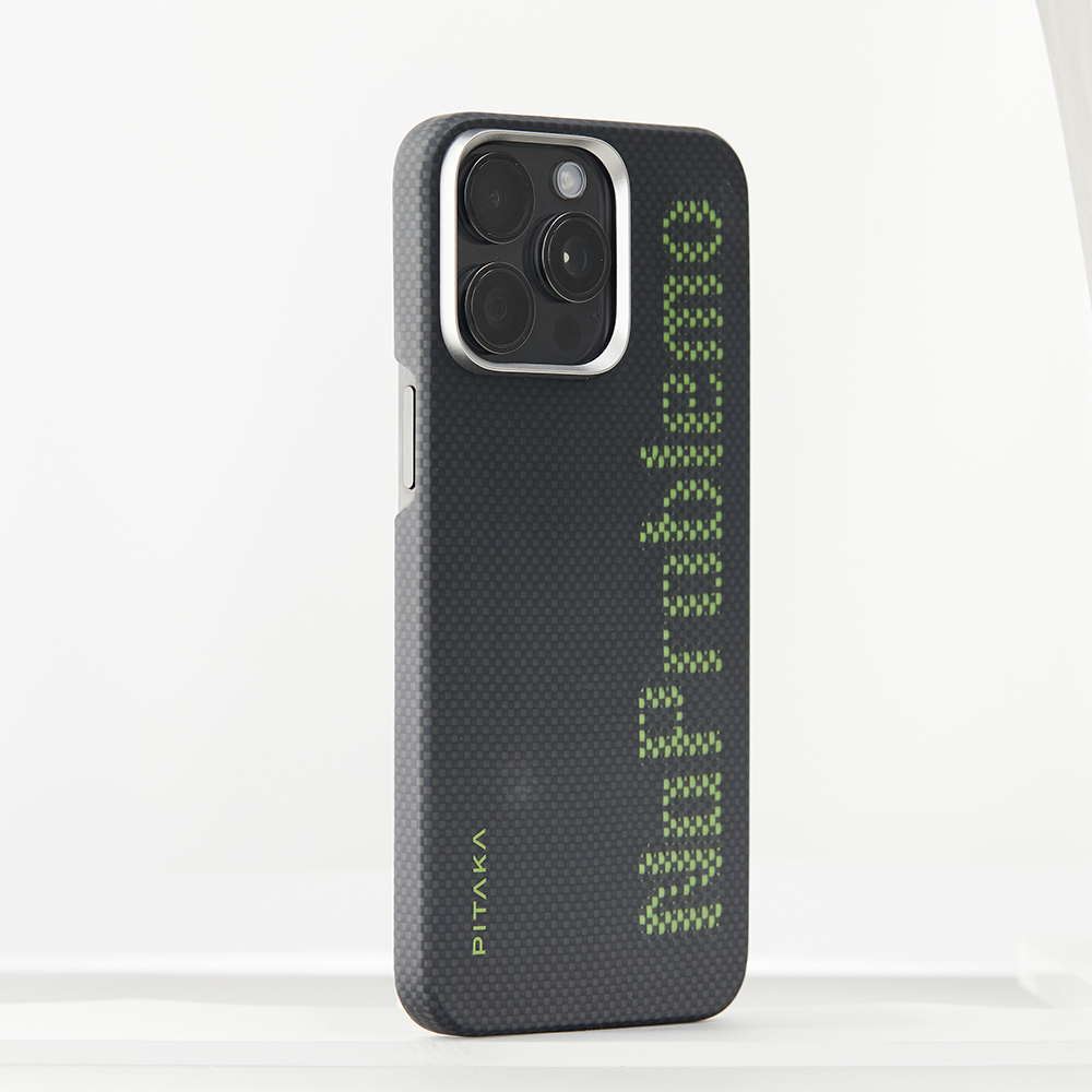 Apple iPhone 15 Pro Max Uyumlu Kılıf  Magsafe Şarj Özellikli Lumintex Teknolojili Fosforlu Aramid Fiber Pitaka Tactile Woven Aries Serisi Kapak - 3