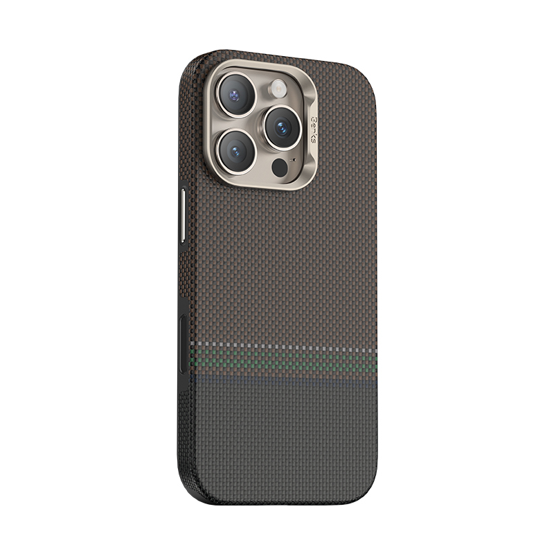 Apple iPhone 16 Pro Uyumlu Kılıf Magsafe Şarj Özellikli Karbon Fiber Tasarımlı Benks Prestige ArmorPro Kevlar Kapak - 4