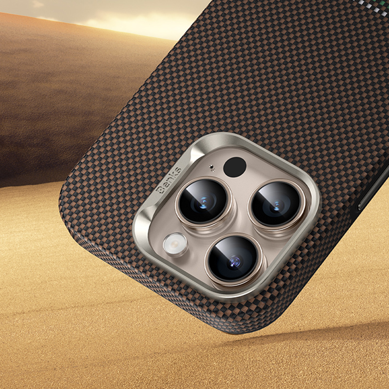Apple iPhone 16 Pro Uyumlu Kılıf Magsafe Şarj Özellikli Karbon Fiber Tasarımlı Benks Prestige ArmorPro Kevlar Kapak - 13