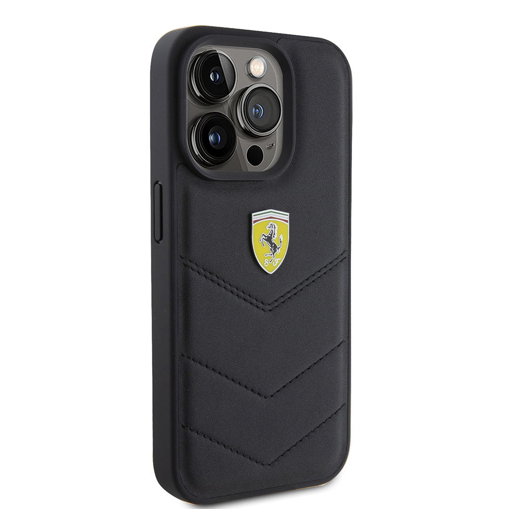 Apple iPhone 15 Pro Uyumlu Kılıf Ferrari Orjinal Lisanslı Deri Dikişli Arka Yüzey Metal Logo Tasarımlı Kapak - 10