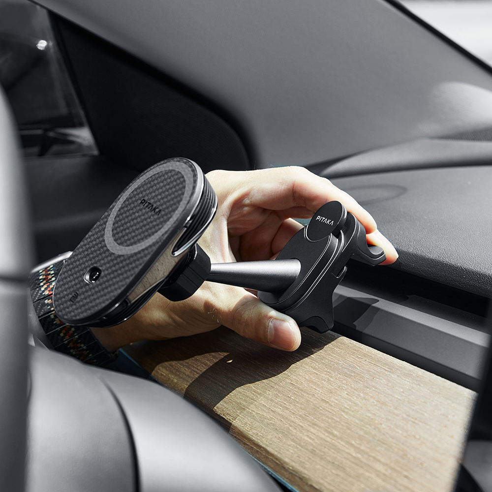 Pitaka MagEZ Pro 2 Magsafe Şarj Özellikli Qi2 Tesla Model Y ve Model 3 Uyumlu Aramid Fiber Araç Telefon Tutucu - 26