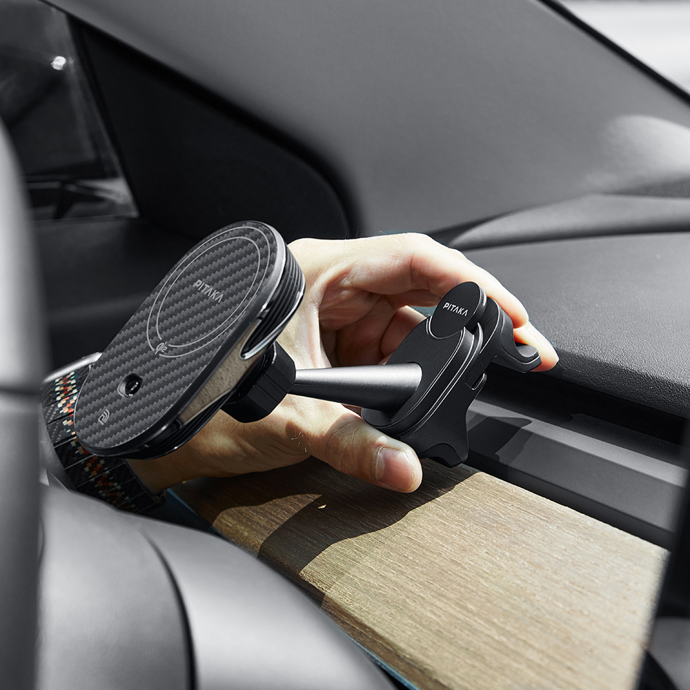 Pitaka MagEZ Pro 2 Magsafe Şarj Özellikli Qi2 Aramid Fiber Araç Telefon Tutucu - 11