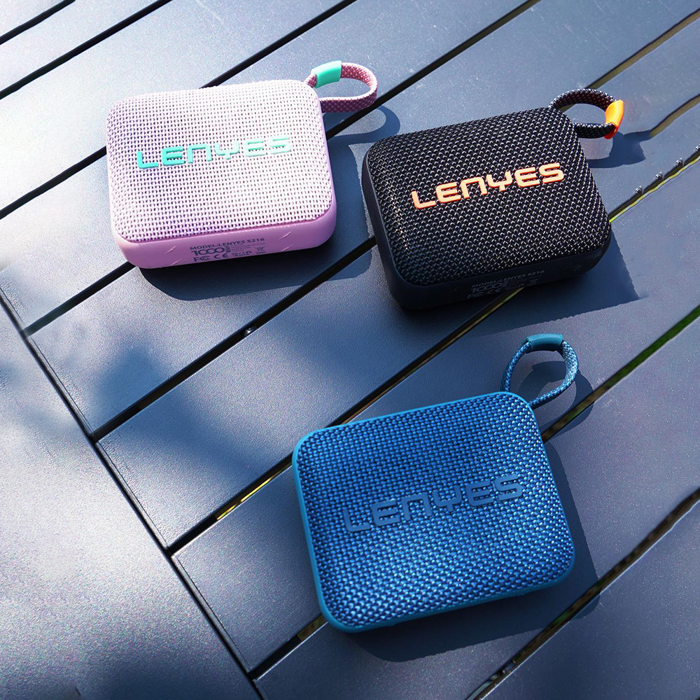 Lenyes S216 Su Geçirmez Özellikli RGB Işıklı Askılı Mini Bluetooth Speaker Hoparlör v5.3 - 4