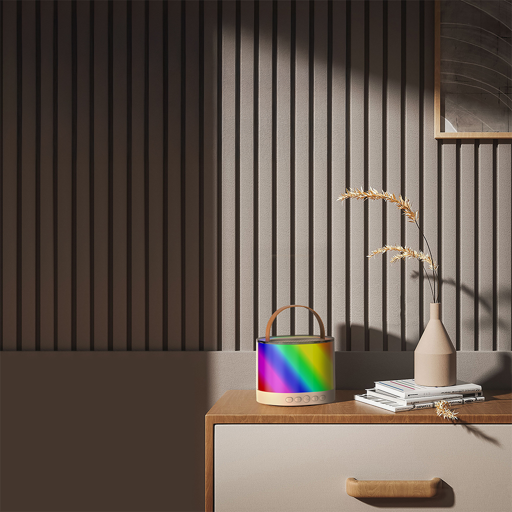 Lenyes S229 RGB Işıklı Askılı Mikrofonlu Bluetooth Speaker Hoparlör v5.3 - 4