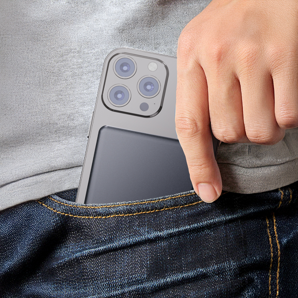 Lenyes PW037D Ultra İnce Dijital LED Ekranlı Wireless Powerbank 5000mAh - 5