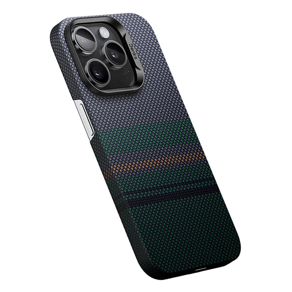 Apple iPhone 15 Pro Uyumlu Kılıf Magsafe Şarj Özellikli Karbon Fiber Tasarımlı Benks Aurora ArmorAir Kevlar Kapak - 2