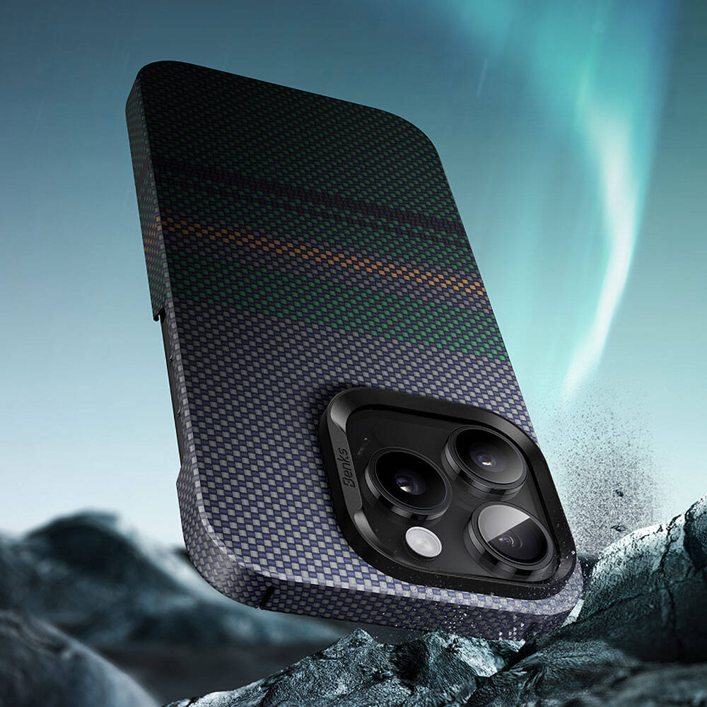 Apple iPhone 15 Pro Uyumlu Kılıf Magsafe Şarj Özellikli Karbon Fiber Tasarımlı Benks Aurora ArmorAir Kevlar Kapak - 8