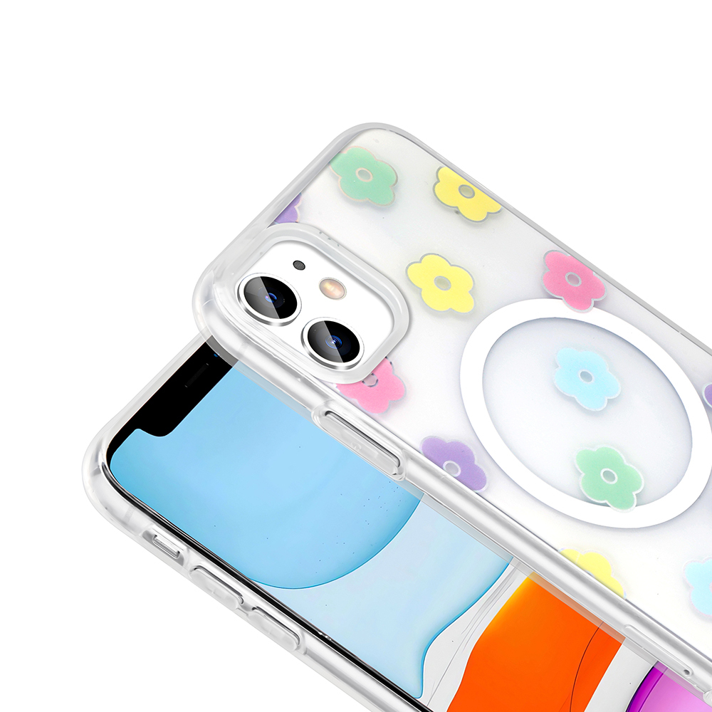 Apple iPhone 11 Uyumlu Kılıf M-Safe Şarj Özellikli Şeffaf Zore Folk Sert Kapak - 7