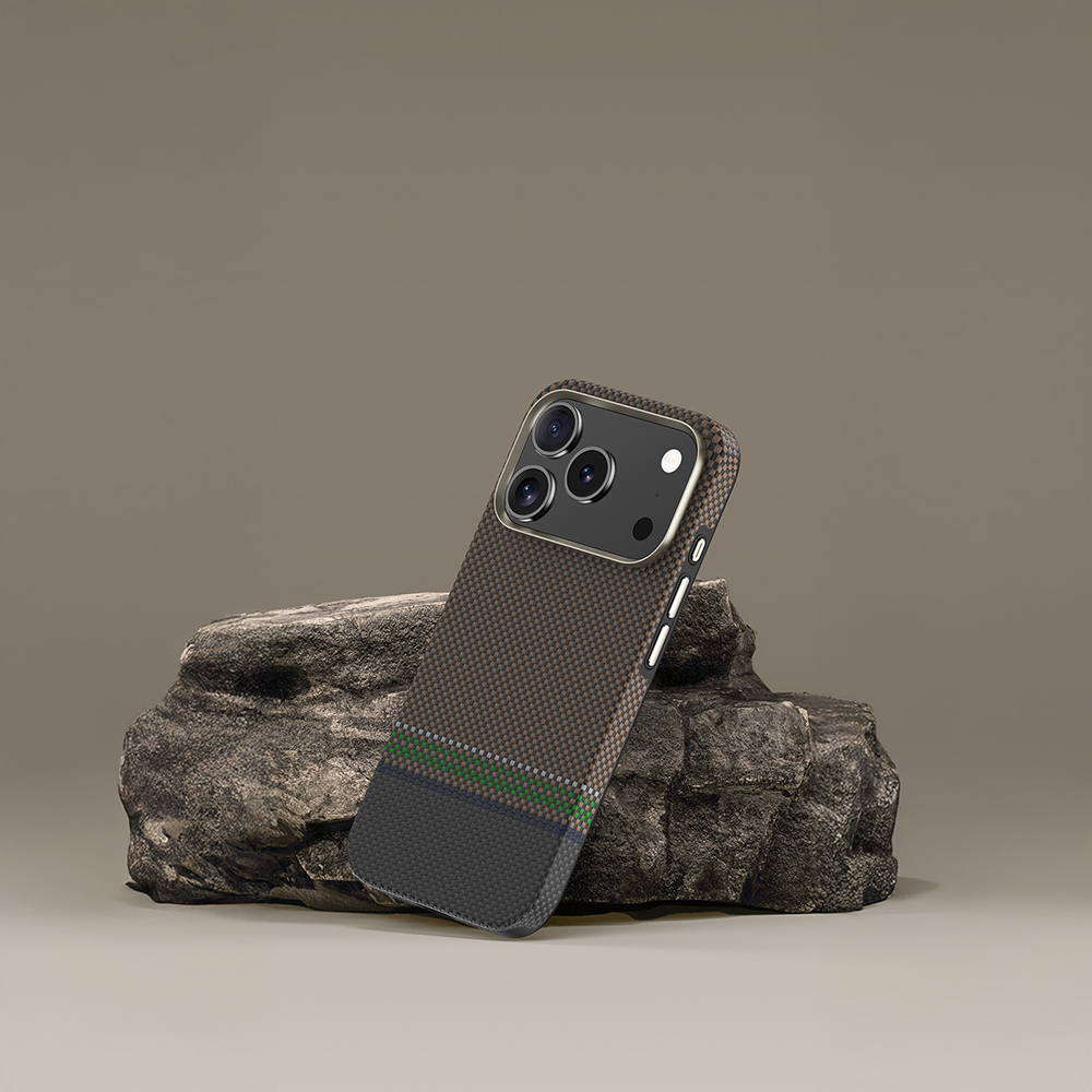 Apple iPhone 17 Pro Max Kılıf M-safe Şarj Özellikli Karbon Fiber Tasarımlı Benks Prestige ArmorPro Kevlar Kapak - 4