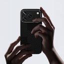 Apple iPhone 17 Pro Kılıf M-safe Şarj Özellikli Karbon Fiber Benks Montage ArmorAir Kevlar Kapak - 5