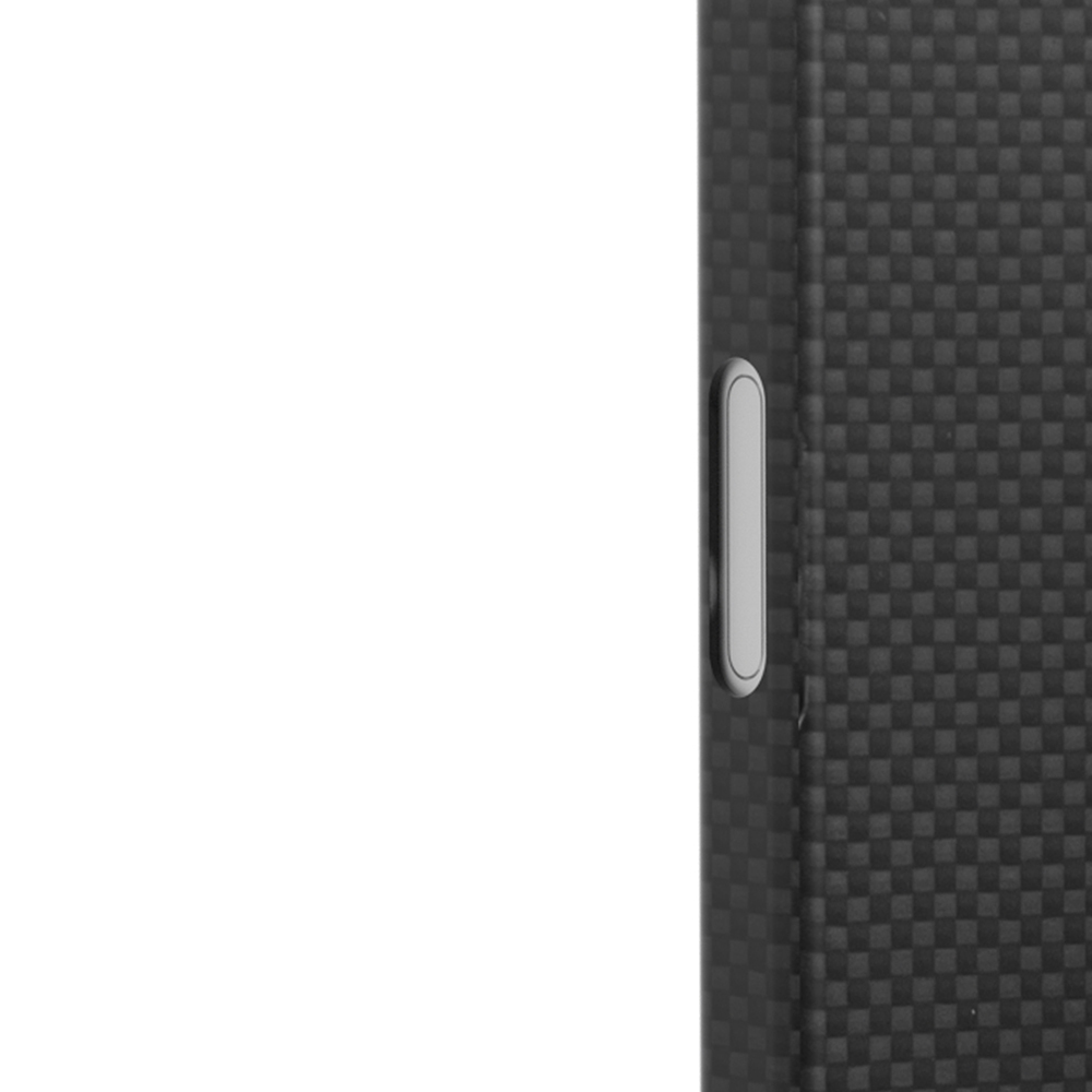 Apple iPhone 17 Pro Max Uyumlu Kılıf M-safe Şarj Özellikli Aramid Fiber Youngkit 1500D Kevlar Extreme Wing Titanyum-Gold Serisi Kapak - 6