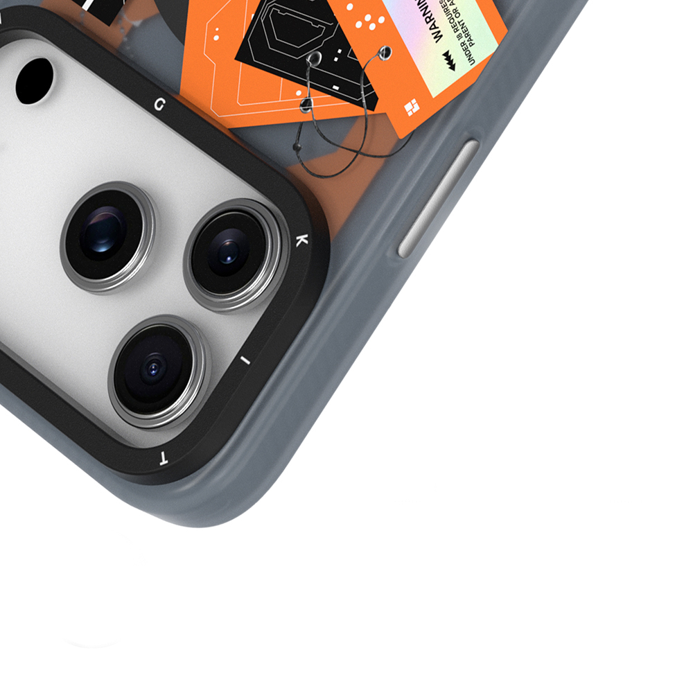 Apple iPhone 17 Pro Uyumlu Kılıf M-Safe Şarj Özellikli Youngkit Different Dimension Serisi Kapak - 7