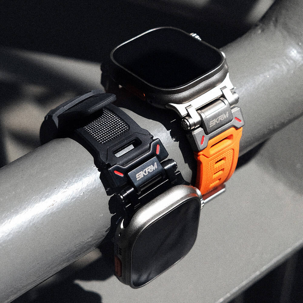 Apple Watch 44mm Uyumlu SkinArma Titon Serisi Hava Alabilen Delikli Silikon Kordon - 7