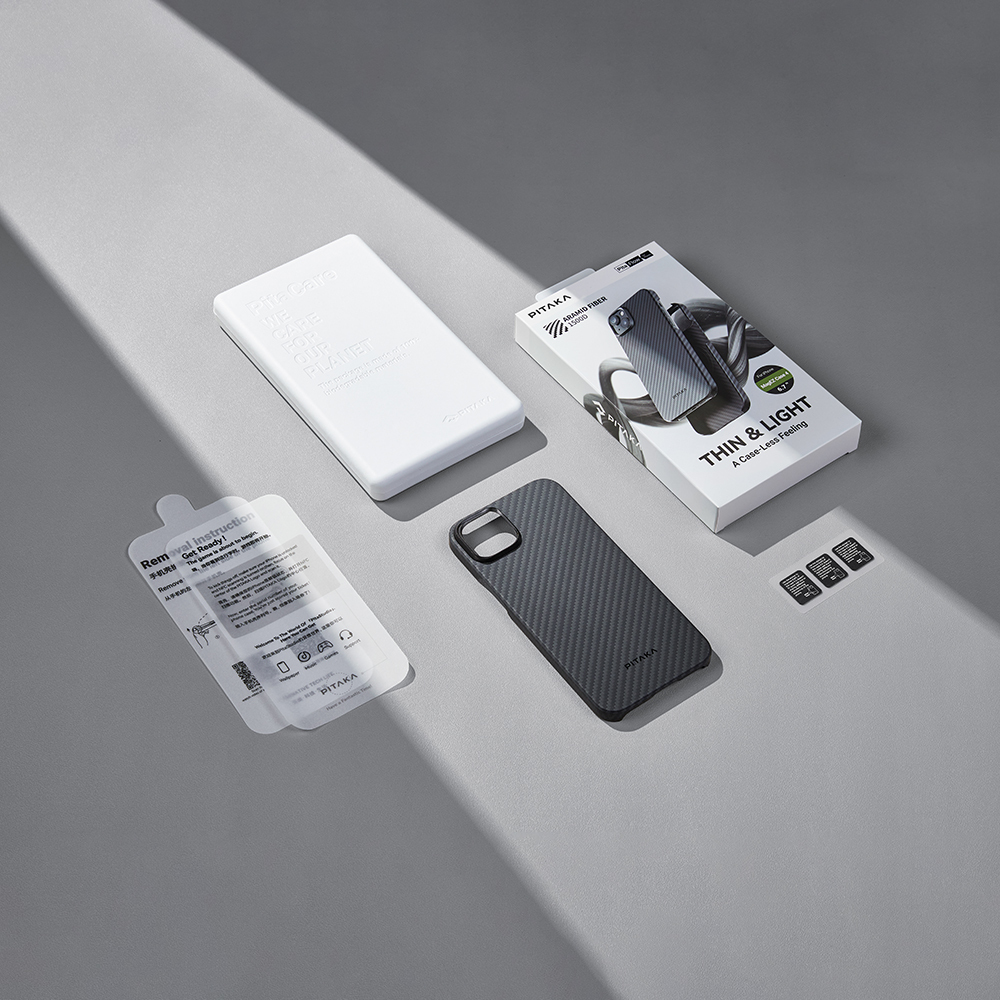 Apple iPhone 15 Uyumlu Plus Uyumlu Kılıf M-safe Şarj Özellikli 1500D Aramid Fiber Pitaka Ultra-Slim Classic Serisi Black-Grey Twill Kapak - 15