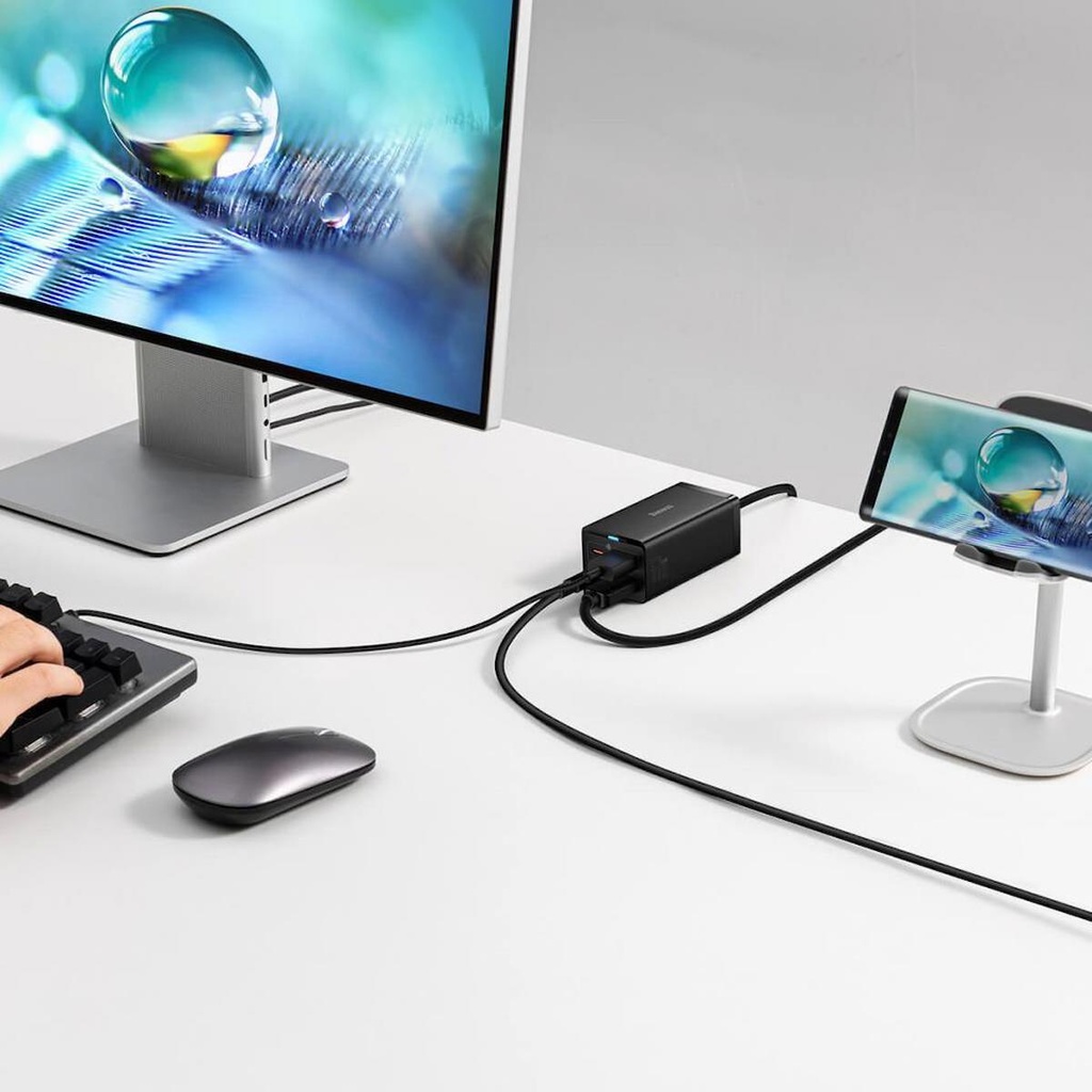Baseus GaN5 Pro 67W Telefon Tablet Macbook Pro Masa Üstü Hızlı Şarj + HUB ( HDMI + Type-C + Usb-A Data )