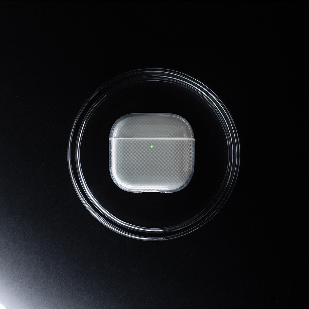 Apple AirPods 4 Kılıf Qi M-Safe Şarj Özellikli Native Union RE Clear Serisi Silikon Kapak - 3