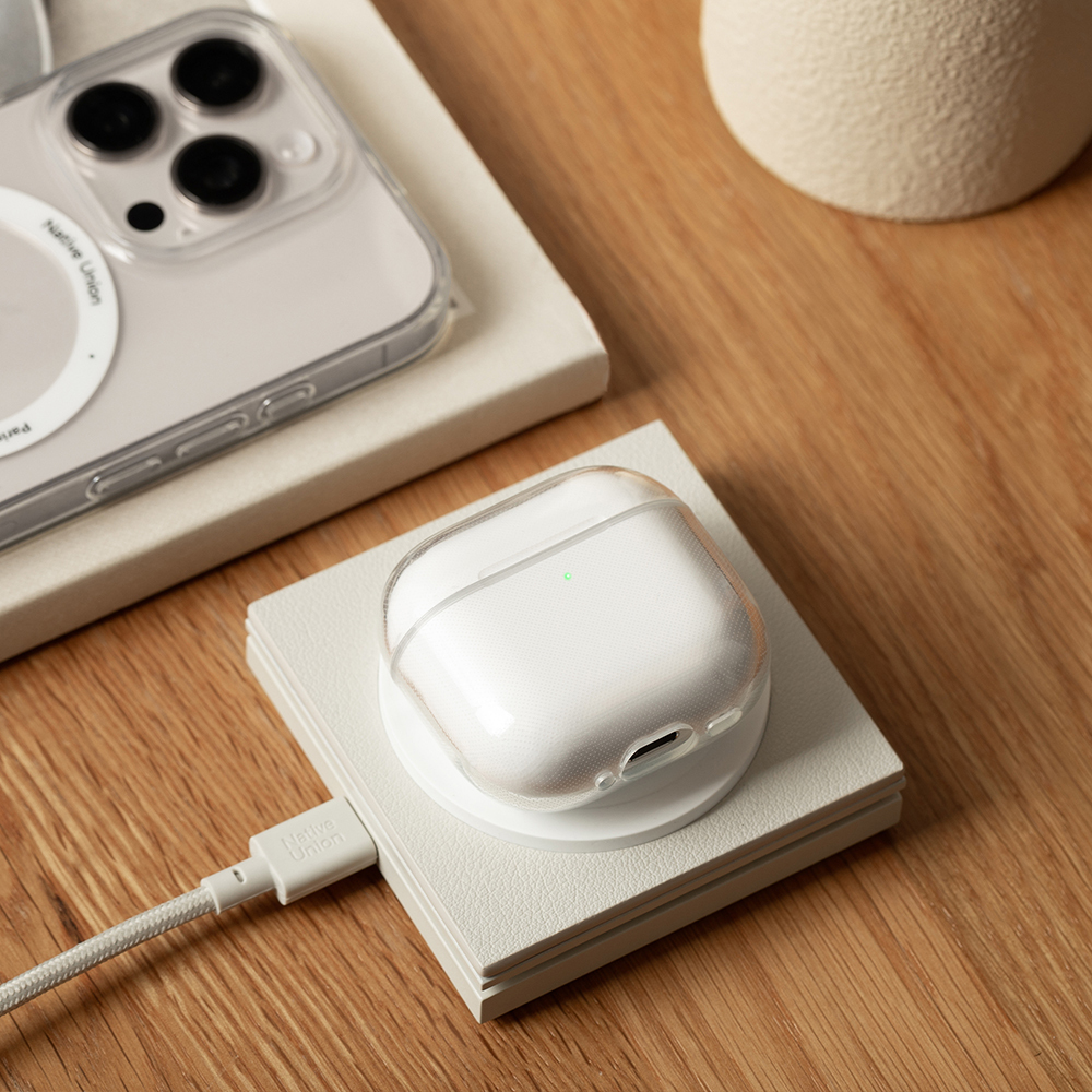 Apple AirPods 4 Kılıf Qi M-Safe Şarj Özellikli Native Union RE Clear Serisi Silikon Kapak - 4