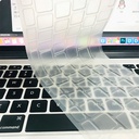 Apple Macbook 13' Pro Touch Bar A1706 Uyumlu Zore Klavye Koruyucu Transparan Buzlu Silikon Ped - 1