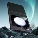 Samsung Galaxy Z Flip 6 Uyumlu Kılıf Karbon Fiber Tasarımlı Benks Aurora ArmorAir Kevlar Kapak - 8