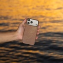 Apple iPhone 17 Pro Uyumlu Kılıf M-safe Şarj Özellikli Aramid Fiber Pitaka Glints of Gold Ultra Slim Serisi Kapak - 21