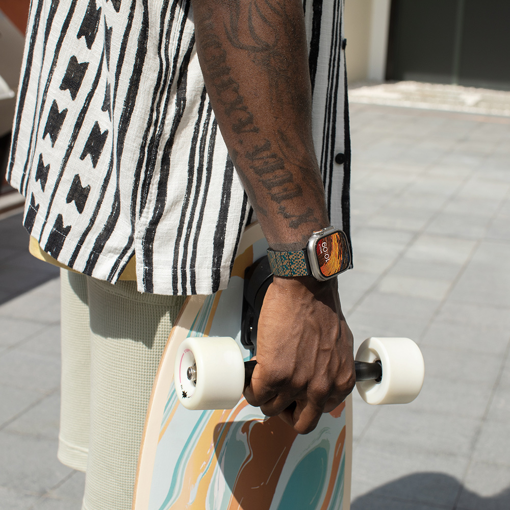 Apple Watch Serisi Uyumlu Aramid Fiber ve Karbon Fiber Pitaka Dreamland ChromaCarbon Serisi Stairs Universal Kordon - 34