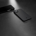 Apple iPhone 14 Uyumlu Kılıf Magsafe Şarj Özellikli 1500D Aramid Fiber Pitaka Ultra-Slim Classic Serisi Black-Grey Twill Kapak - 24