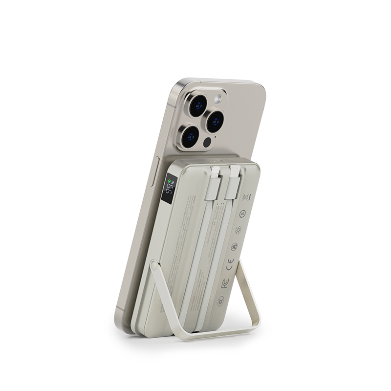 Recci RPB-W27 Galaxy Serisi Dijital LED Göstergeli Kablosuz Şarj Özellikli Type-C ve Lightning Kablolu Powerbank 20W 10.000mAh - 10
