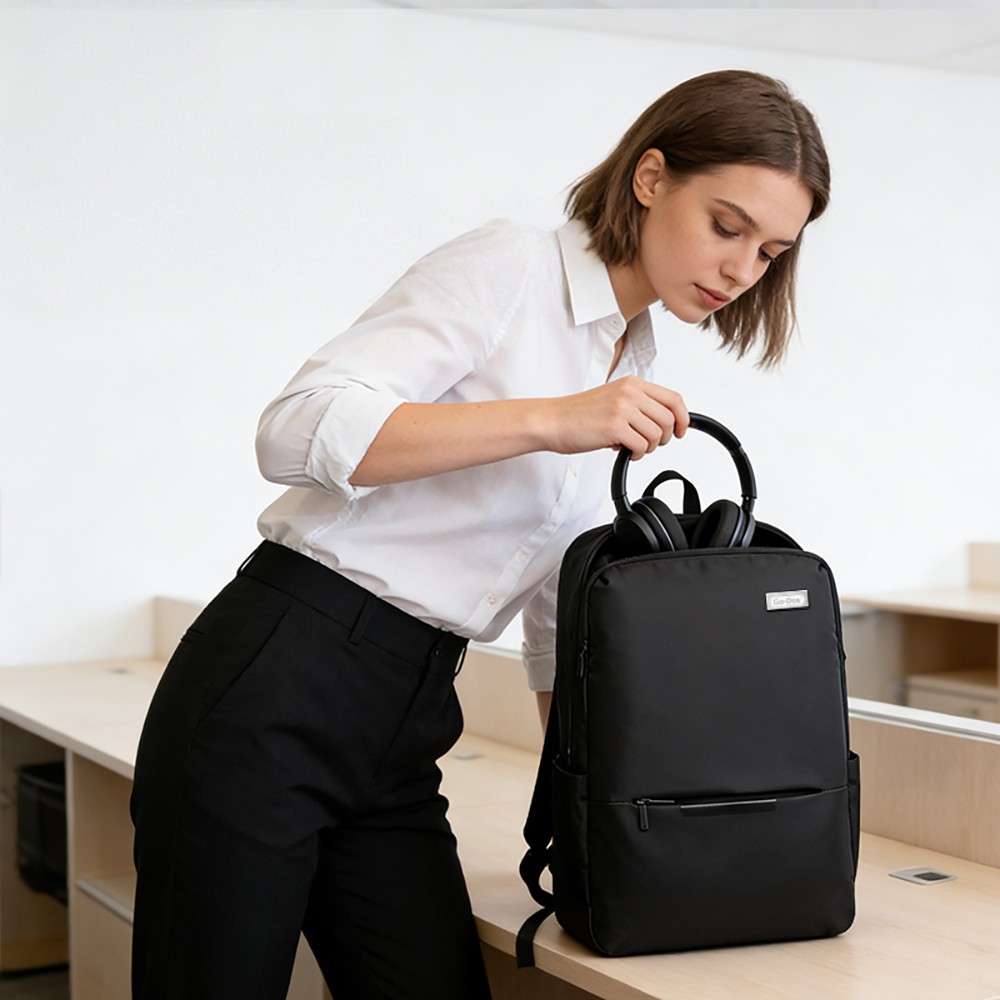 Go Des GD-6005 Nefes Alabilen Kumaş Şok Emici Omuz Askılı Laptop ve Notebook Sırt Çantası - 3