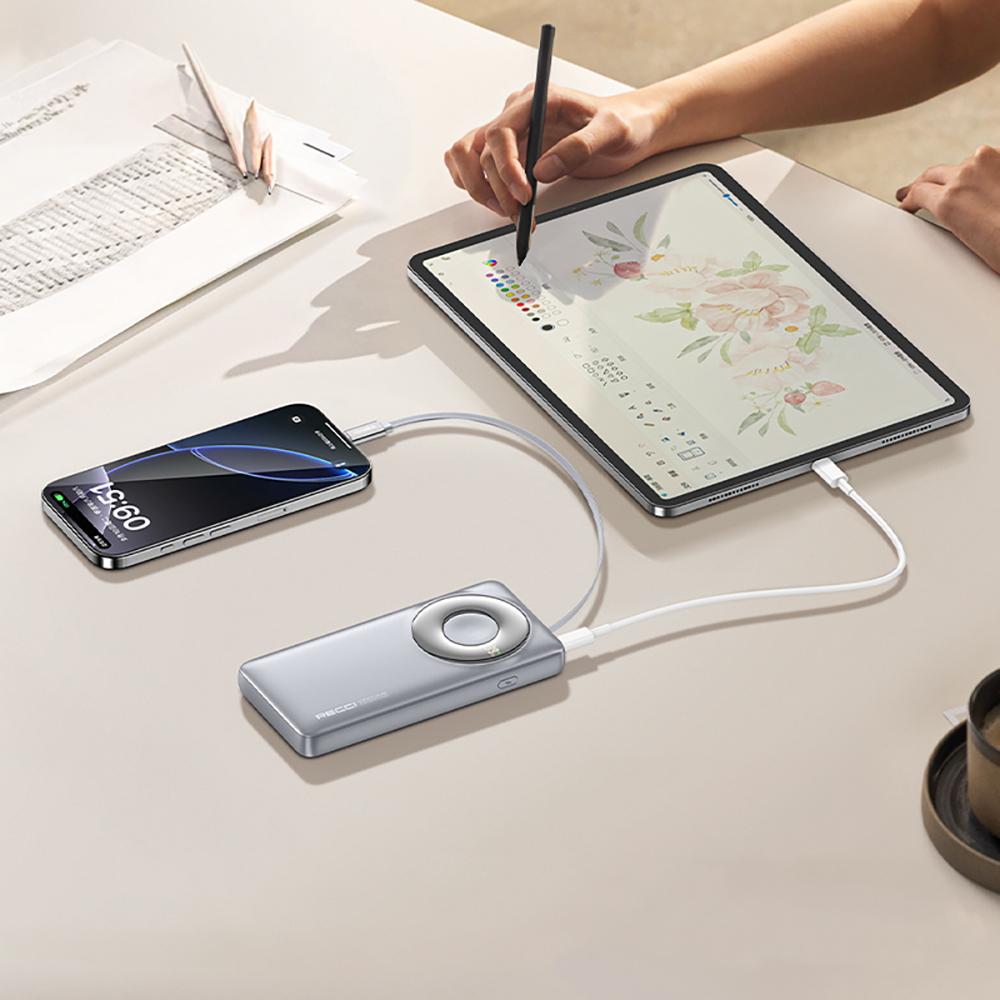 Recci RPB-P58 PD Hızlı Şarj Özellikli Type-C Kablolu Powerbank 22.5W 10.000mAh - 2