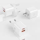 Wiwu Wi-G017 Cube Serisi Type-C PD & USB-A GaN Tech PD Hızlı Şarj Özellikli Mini Şarj Başlığı 33W - 6