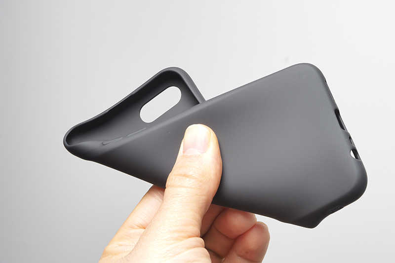 Realme C2 Uyumlu Kılıf Zore Premier Silikon Kapak - 1