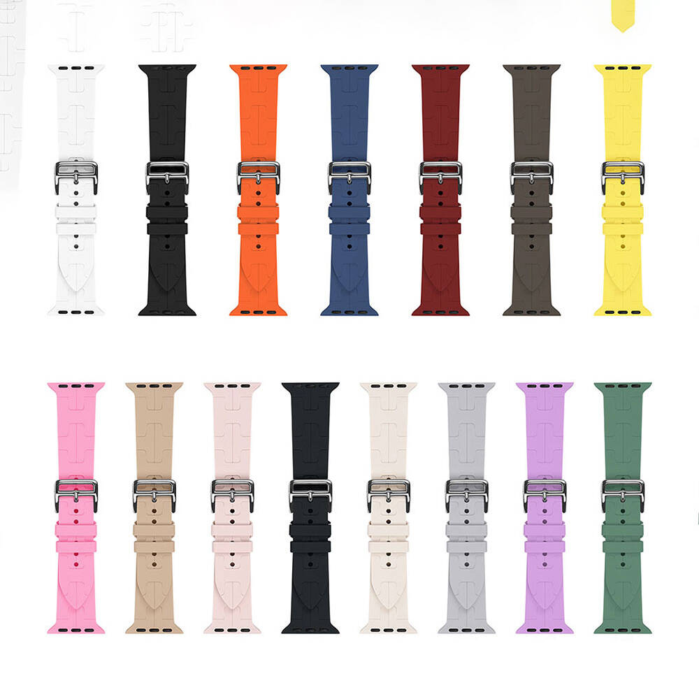 Apple Watch 7 45mm Uyumlu KRD-92 Silikon Kordon - 1